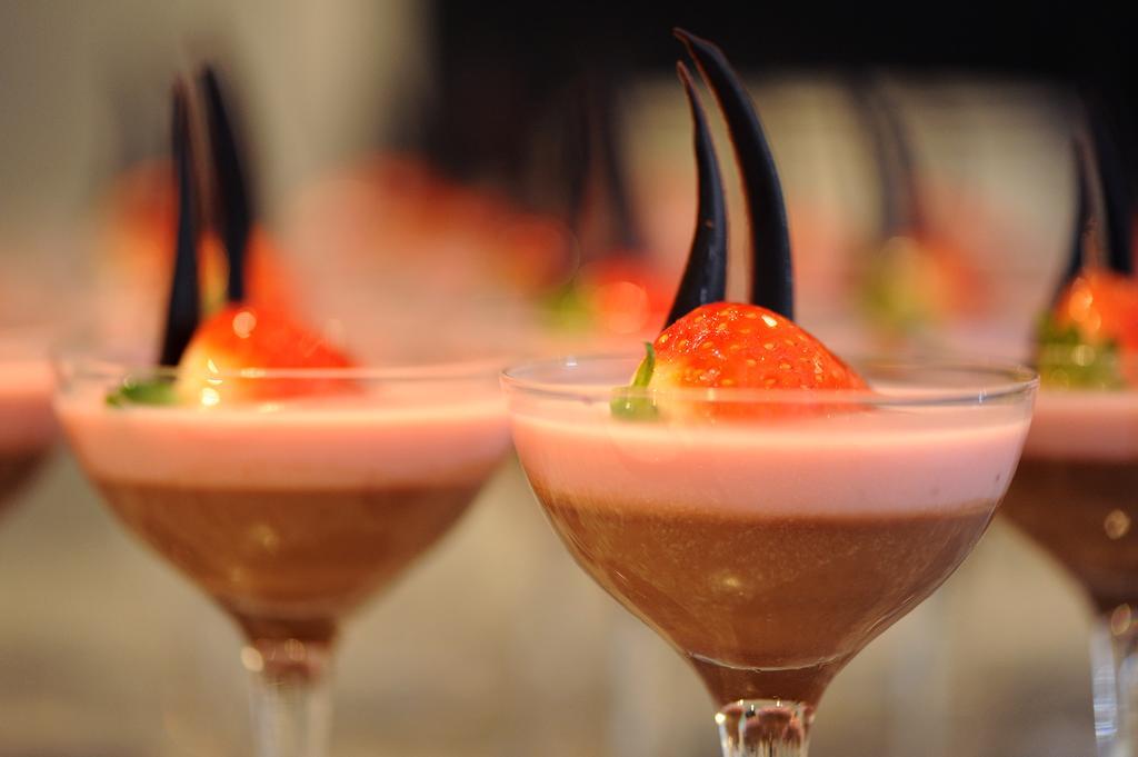 Carlton Tower Hotel Dubaj Kültér fotó